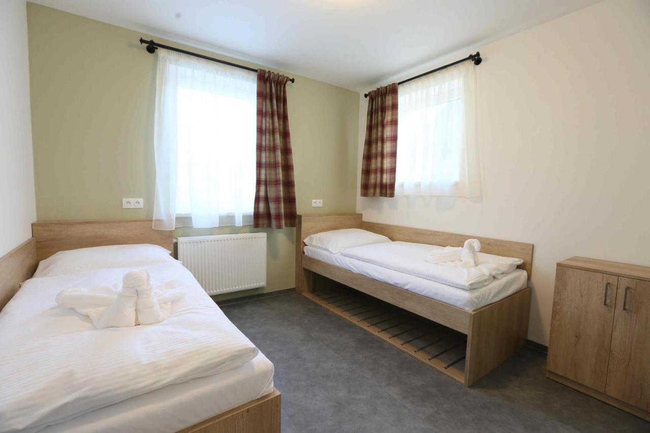 Apartmany Aura Bozi Dar Exterior photo
