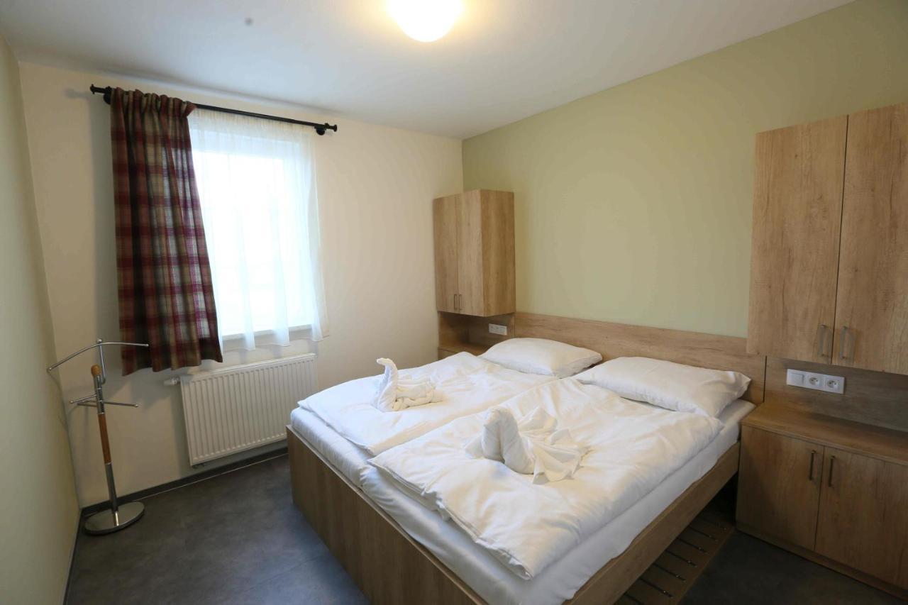 Apartmany Aura Bozi Dar Exterior photo