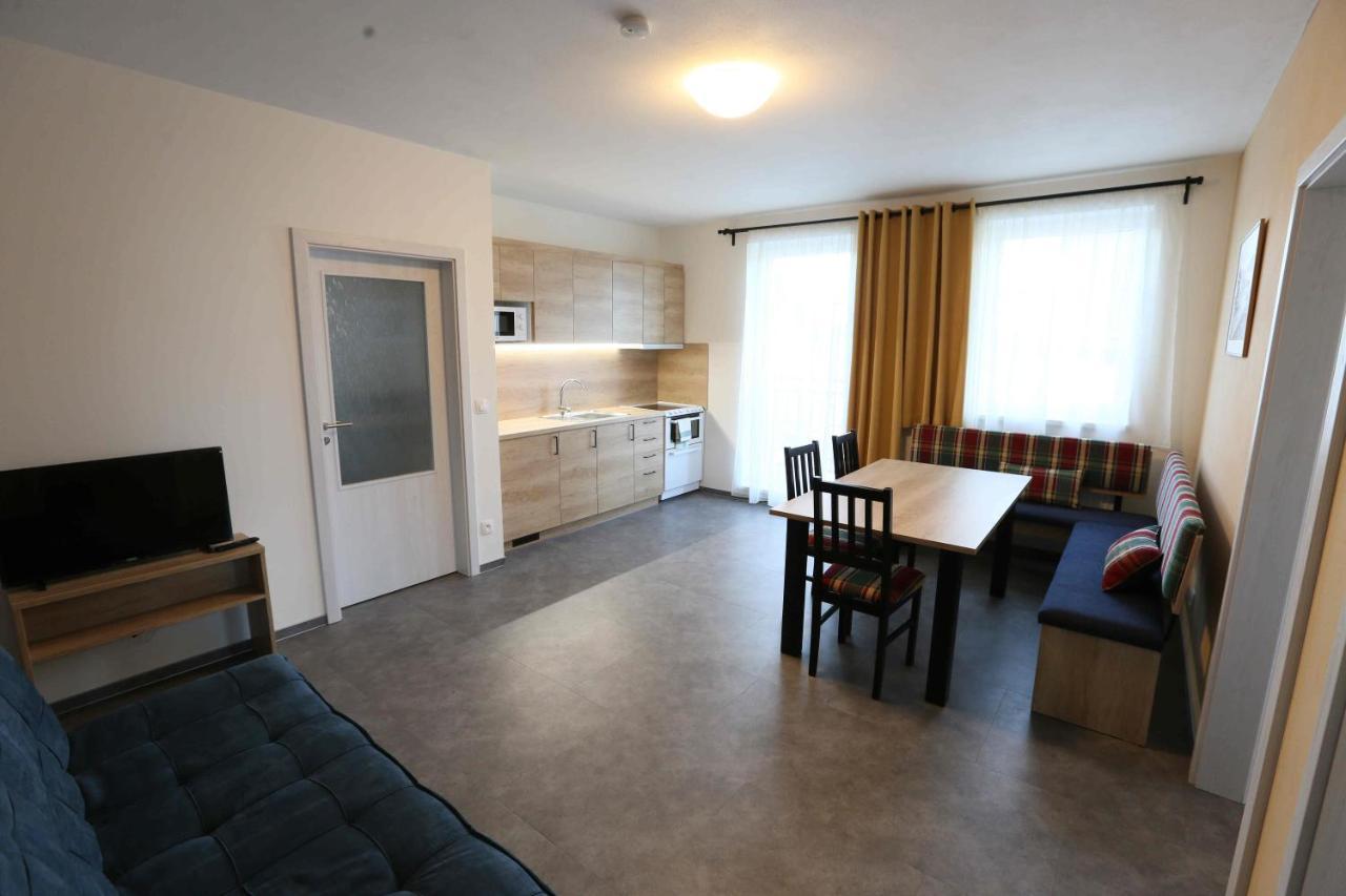Apartmany Aura Bozi Dar Exterior photo