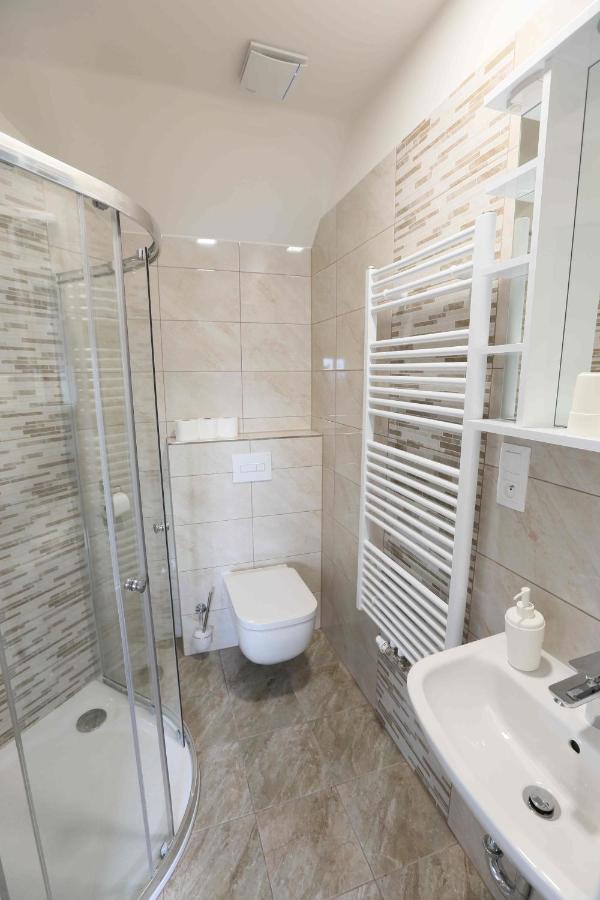 Apartmany Aura Bozi Dar Exterior photo